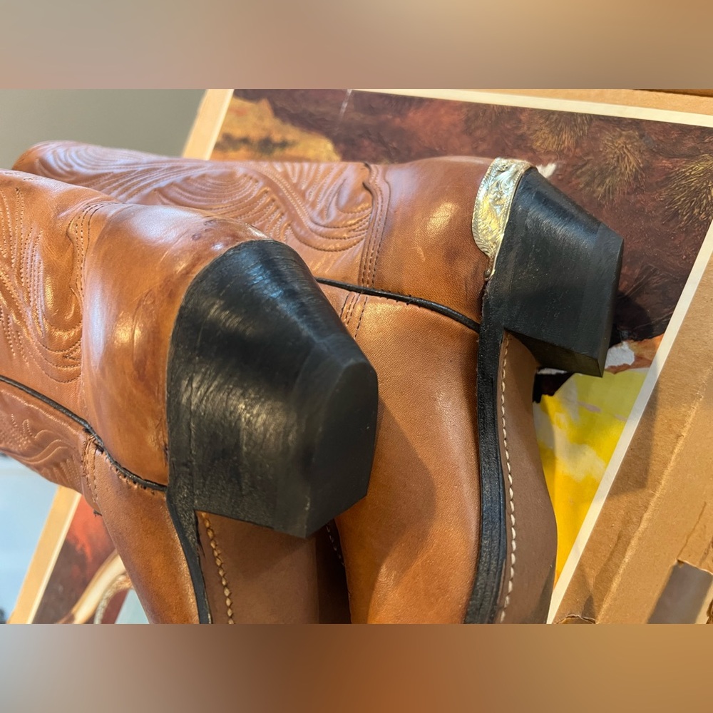 Abilene Boot Co. Brown Heeled Boots with Gold Tips - Picture 10 of 11